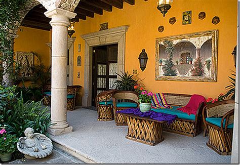 Pin By Mabel Reyes On Outdoor Rooms Hacienda Decor Mexican Style