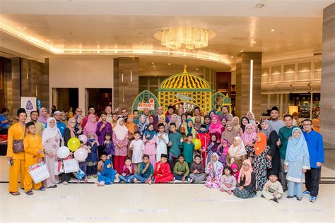 The launch of tunku laksamana johor cancer foundation. Amari Johor Bahru Hosted Children Cancer Fighters to Break ...