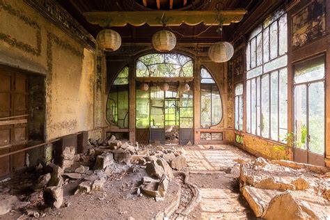 25 Stunning Abandoned Homes That Tell A Thousand Stories Urban