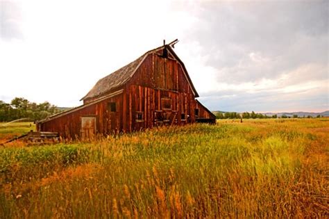 Very Old Barn In Montana This Old Barn Was Photographed Be Flickr