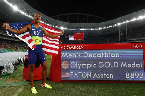 american ashton eaton defends his decathlon title equals the olympic record chicago tribune
