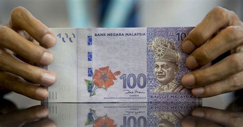 Sebagai contoh, gaji minimum ditingkatkan kepada rm1000 di semenanjung malaysia dan rm920 di sabah dan sarawak pada julai 2016. Gaji Minimum Di Malaysia Akan Naik Tahun Depan