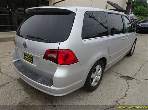 2010 Volkswagen Routan Sel Carb For Sale In Cincinnati Oh