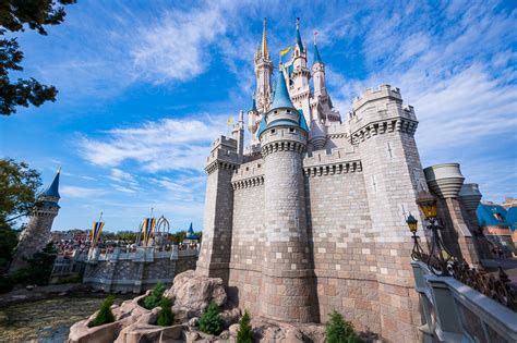 Work Begins On Cinderella Castle Royal Makeover Disney Tourist Blog