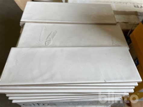 Kakel - 3 kvadratmeter 100x300 mm | Blinto