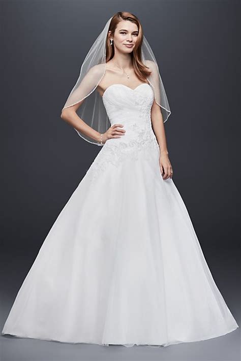 Strapless Tulle Wedding Dress With Lace Applique Davids Bridal