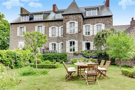 Dans le centre bourg , très jolie vente maison st briac sur mer proche commerce et au calme, nichée ans un écrin de verdure sans aucun. Location Maison St Briac Sur Mer | Ventana Blog