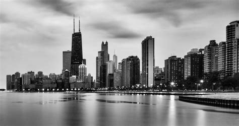 Chicago Hd Wallpaper Background Image 2560x1353 Id