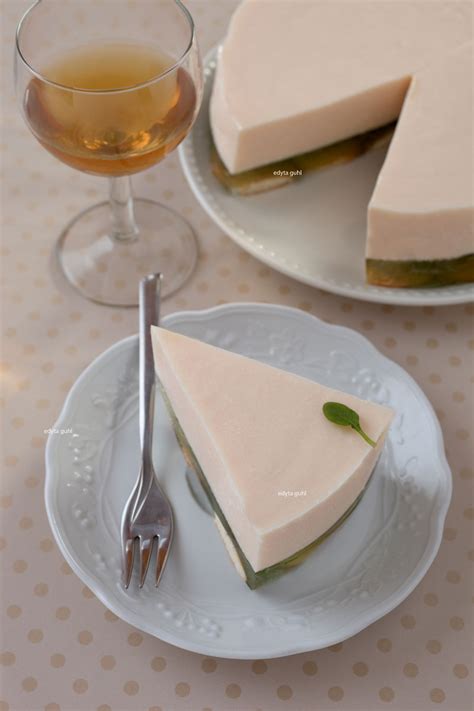 With its gorgeously creamy filling and crumbly biscuity base, cheesecake is one of the nation's favourite desserts. Einfacher Kuchen ohne Backen - mein-dolcevita.de