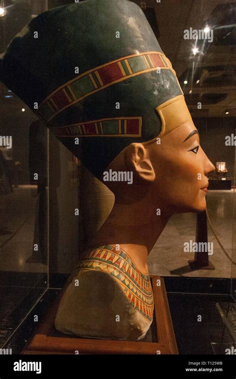 Nefertiti Neferneferuaten Banque De Photographies Et Dimages à Haute Résolution Alamy