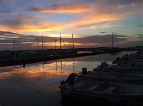 B&b agrigento, bed & breakfast san leone a due passi dal mare, nella città dei templi, a san leone, più precisamente in via ischia n.3, agrigento. Sunset in San Leone #Agrigento #Sicily | Sicilia, Vacanze ...