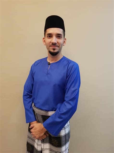 Kita memang disuruh untuk mengajak manusia lain agar melakukan kebaikan dan menegah dari melakukan bak kata orang 'cakap tak serupa bikin'. DIALOG RAKYAT: Maszlee 'cakap tak serupa bikin'