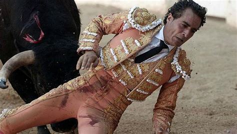 muere el torero español i ván fandiño tras recibir una grave cornada fotos mundo correo