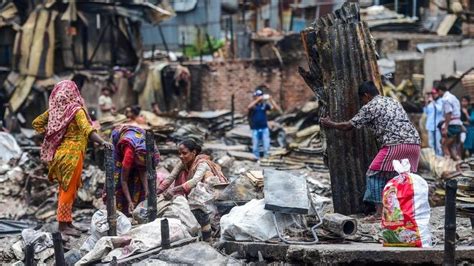 Bangladesh Fire Thousands Of Shacks Destroyed In Dhaka Slum Bbc News