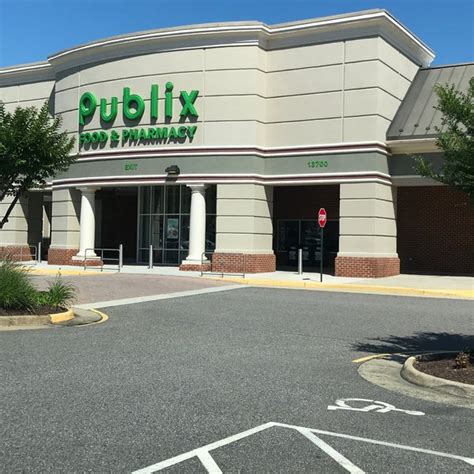 Publix Grocery Store In Midlothian