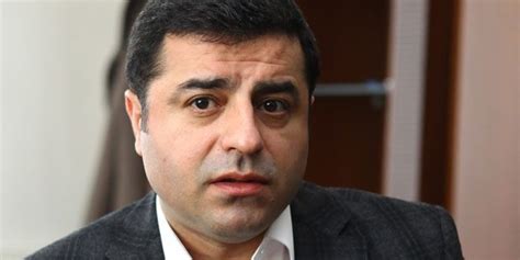 Özgür demirtaş özgür demirtaş ankara'da dünyaya geldi. Demirtaş: Türkiye'nin Suriye'ye dönmeye izin vermeyiz