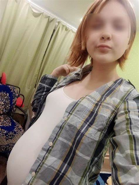 Russian Teen Who Fell Pregnant To 10 Year Old Shows Off Baby Bump
