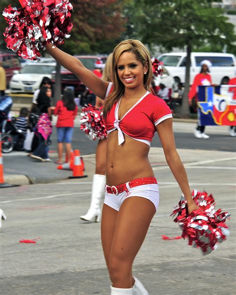 Pro Cheerleader Heaven Houston Rockets Cheerleaders At A Hot