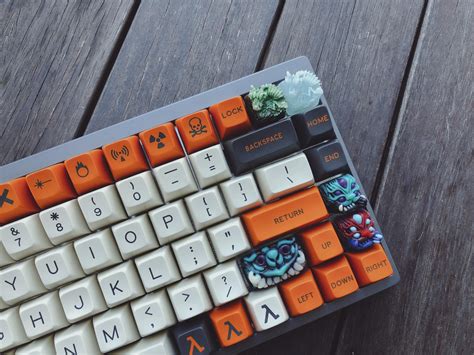 My First Custom Keyboard And Artisan Keycaps Rmechanicalkeyboards