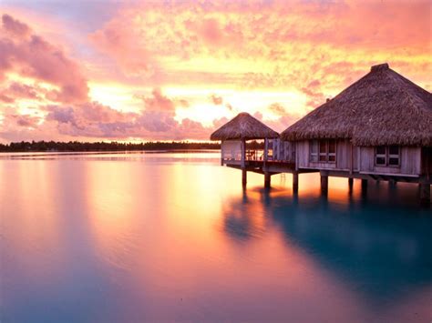 Top 10 Honeymoon Destinations For Any Couple Huffpost Canada News