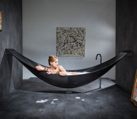 A heated soaking tub is a soaking tub with a specialized pump installed. Hammock Bathtub Lets You Soak and Lounge at the Same Time ...