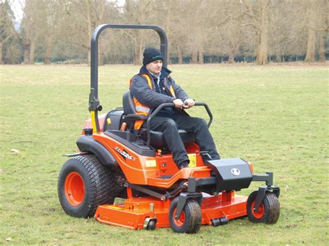 New State Of The Art Kubota Zd326 Zero Turn Mower Is A Cut Above The