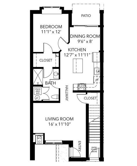 The Floor Plan For A Two Bedroom Apartment With An Attached Kitchen And