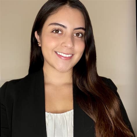 Carol Stefany Castellanos Rincón Fulfillment Associate Amazon
