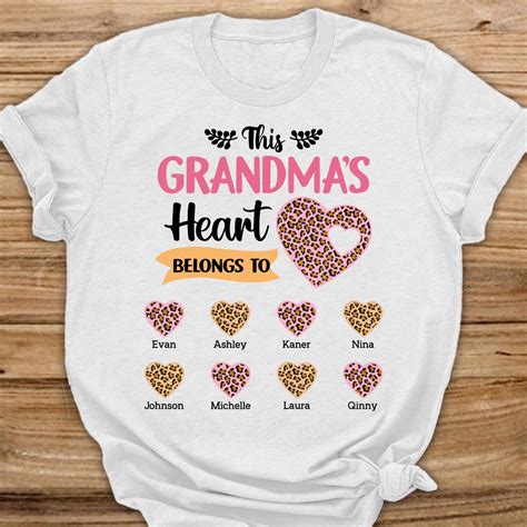 Personalized Mom Grandma Heart Belongs To T Shirt