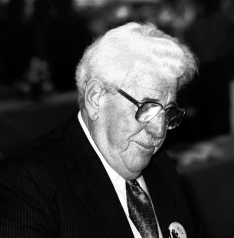 Stream tracks and playlists from willie g on your desktop or mobile device. Willy Millowitsch - Wikipedia