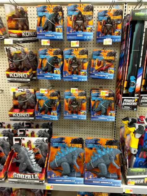 Check out the impressive details of godzilla inspired by godzilla vs. Walmart has Godzilla VS Kong!! Kong with an axe ...