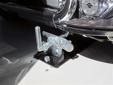 A motorcycle tied down incorrectly to your trailer could result in your motorcycle shifting or tipping over during a trip down the highway, or even falling out of your trailer. B&W Biker Bar Motorcycle Tie-Down System for Trailers ...