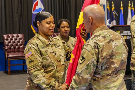 Anmc Holds Change Of Command Ceremony Article The United States Army