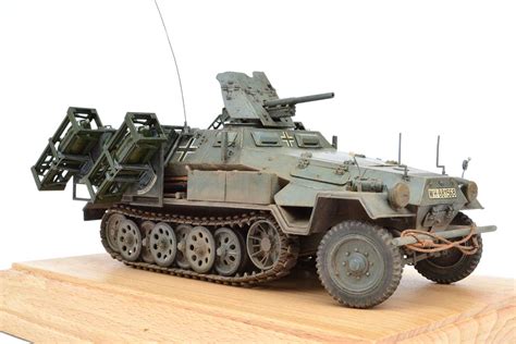 sd kfz 251 10 ausf b hanomag — Каропка ру — стендовые модели военная миниатюра