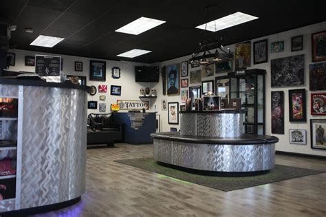 Njs Best Tattoo Shop A Parlor Where Everybody Knows Your Name