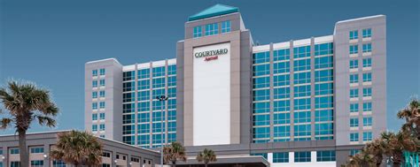 Oceanfront Carolina Beach Hotels Nc Beachfront Hotel Courtyard By Marriott