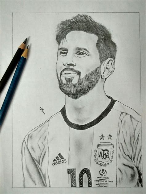 Pin By Bilal Ahamed On Drawing Messi Drawing Football Player Drawing