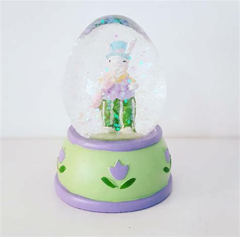 Gisela Graham Easter Bunny Rabbit Mini Glitter Snow Globe Domes Boy