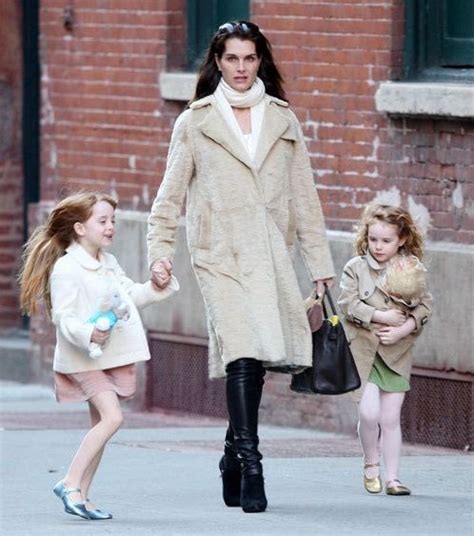 Brooke Shields And Her Daughters Rowan And Grier Henchy Brooke