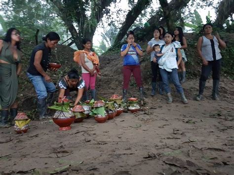 Cerveza de yuca en sarayaku. Sarayaku y sus cuatro días de fiesta - Pueblo Originario ...
