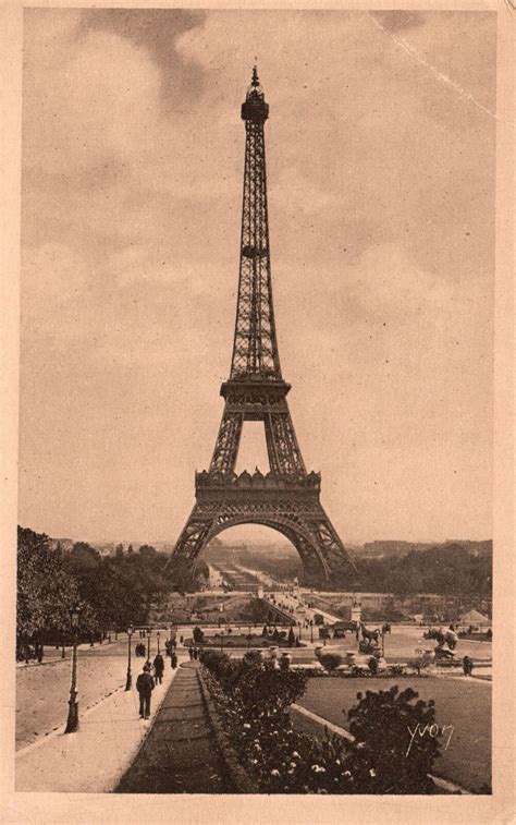 Vintage Postcard 1910s Paris En Flanant La Tour Eiffel The Eiffel