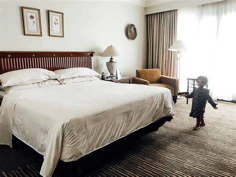 Oleh karena itu untuk lebih jelasnya mari kita lihat ukuran kasur busa yang sesuai dengan satuan cm adalah sebagai berikut : Kasur King Size di Sheraton Hotel Bandar Lampung ...