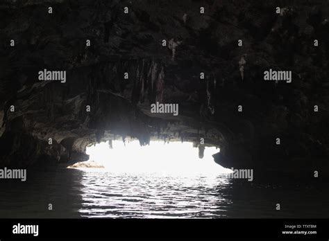 Panak Sea Cave Hi Res Stock Photography And Images Alamy