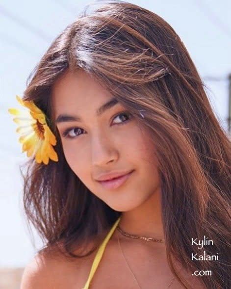 Kylin Kalani Age Biography Net Worth Bikini Photos Boyfriend