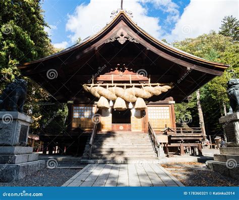 Suwa Taisha Suwa Grand Shrine Kamisha Honmiya In Suwa Nagano