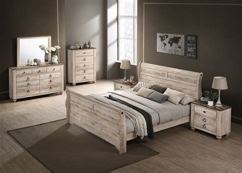 Imerland Contemporary White Wash Finish Bedroom Collection Sleigh Be