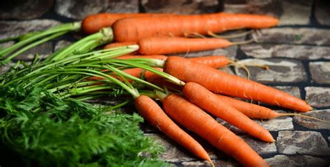 Carrots Nutritional Values And Health Benefits Crossmag