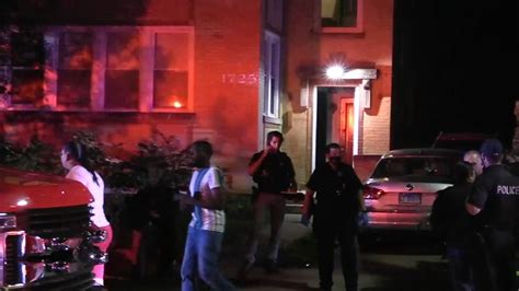 Evanston Shooting Leaves Man Dead On North Dodge Avenue Manhunt