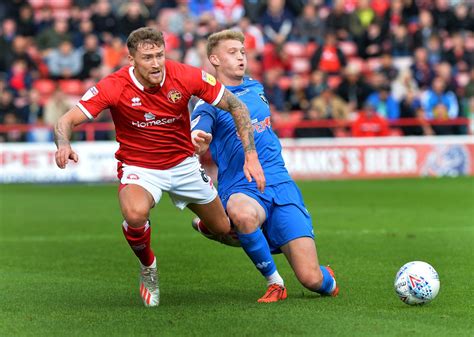 Walsall Defender Dan Scarr Shaped By Time In Non League Express And Star