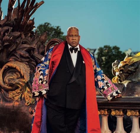 Iconic Fashion Editor Andre Leon Talley Has Died At Age 73 Fashion